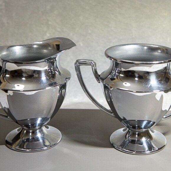Vintage CHROME Sugar and Creamer Set PAIR - Picture 3 of 14